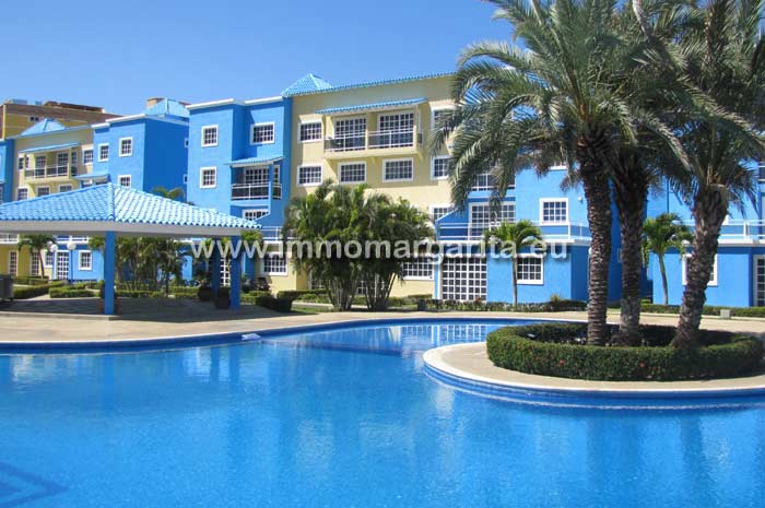 apartamentos en costa azul